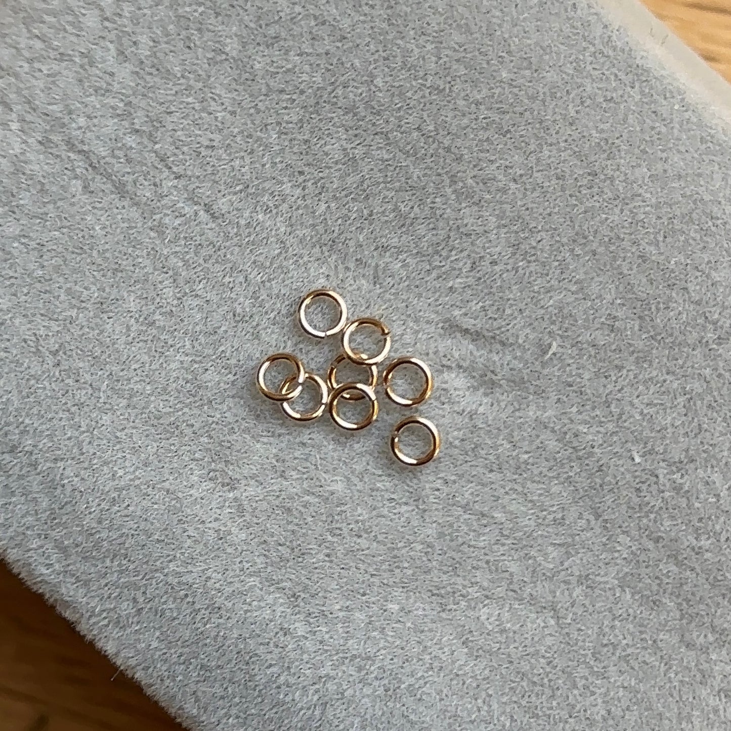 Gold Filled 2.8mm 24 Gauge Jump Rings x10